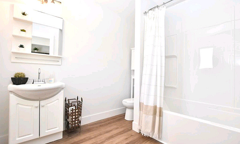 2 Bedroom 1 Bath Ful...