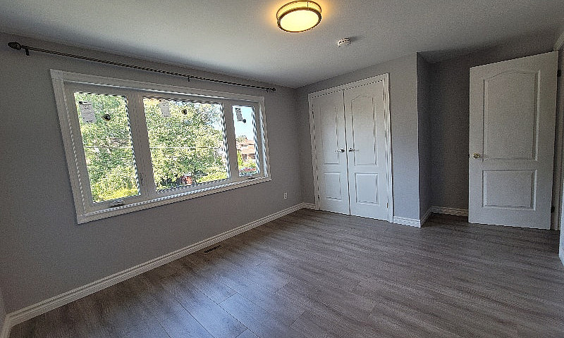 New Renovated 3Bd Ho...