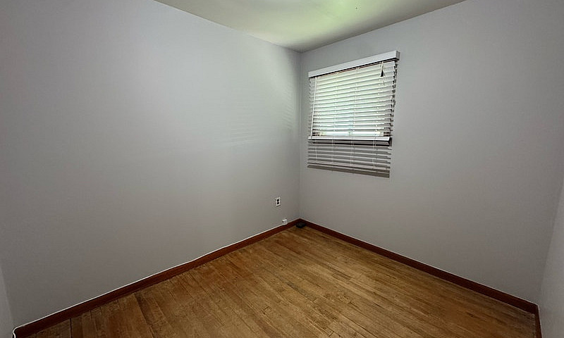 **2Bed 1Bath House F...