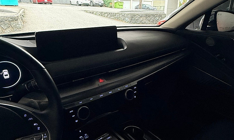 2024 Genesis G80 2.5...