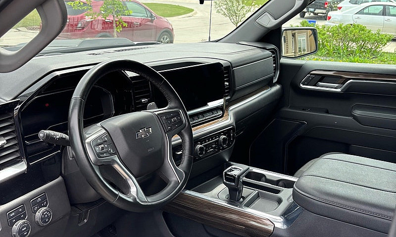 2024 Silverado Lt Z7...
