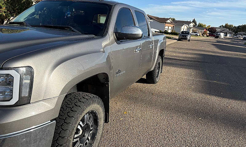 2013 Gmc Sierra...