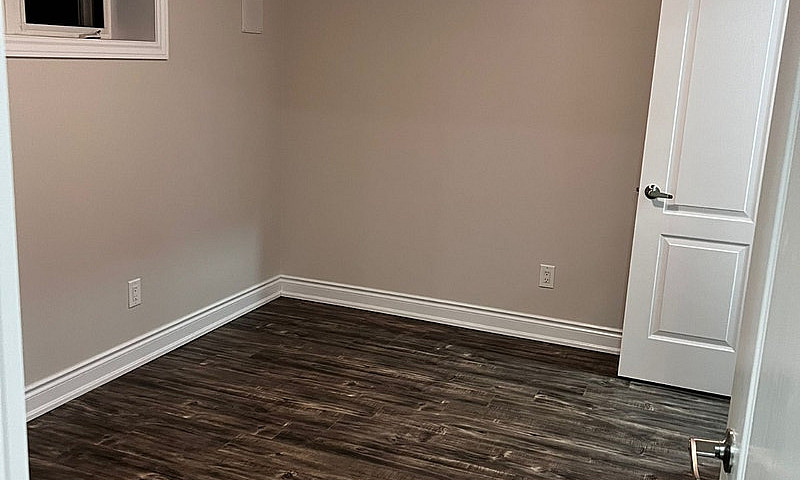2 Bedroom Basement -...