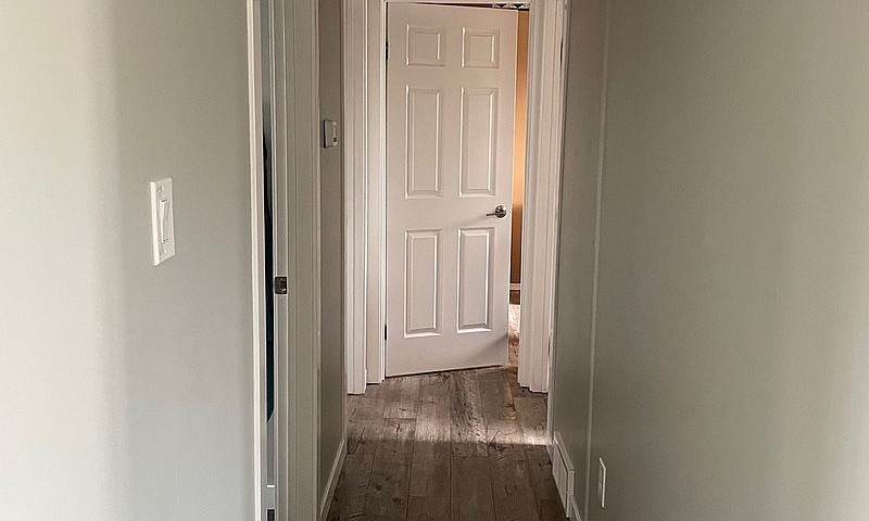 Main Floor In East C...