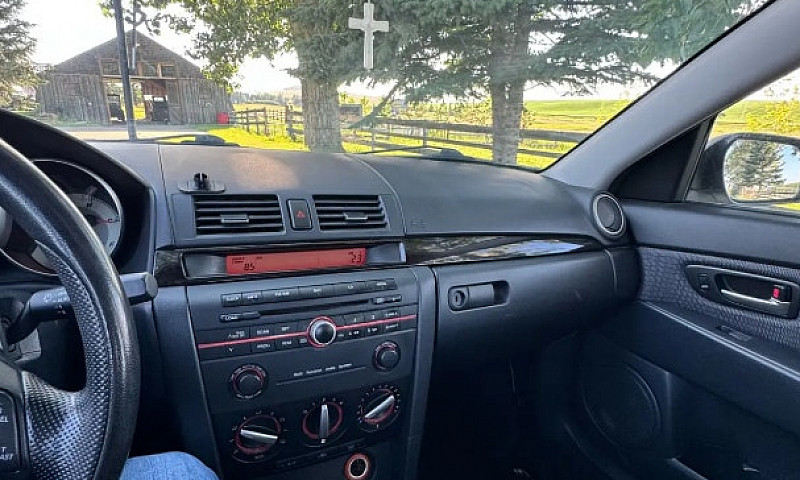 2007 Mazda 3...