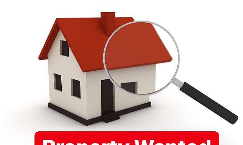 Iso House Or Acreage...