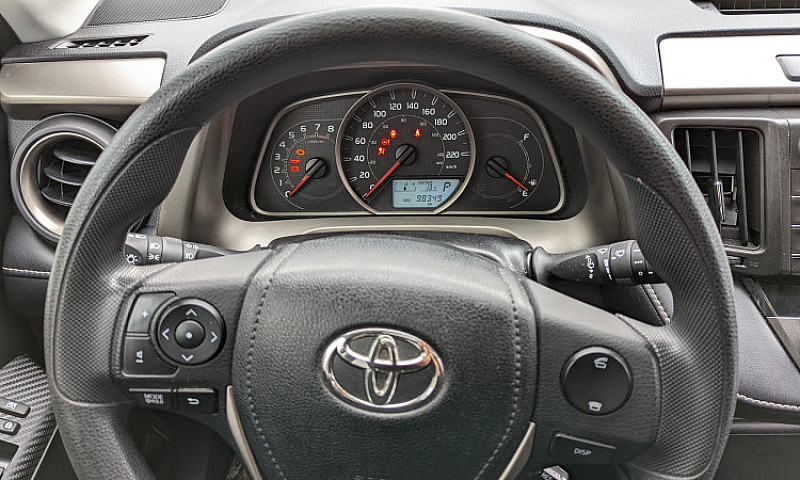 Toyota Rav4 2013 - S...