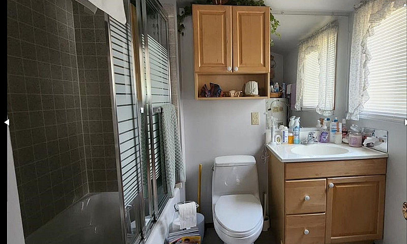 Home/Cottage For Sal...