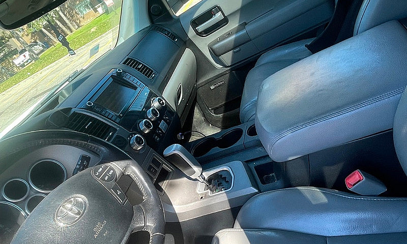 2012 Toyota Sequoia ...