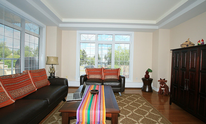 Executive Condo...