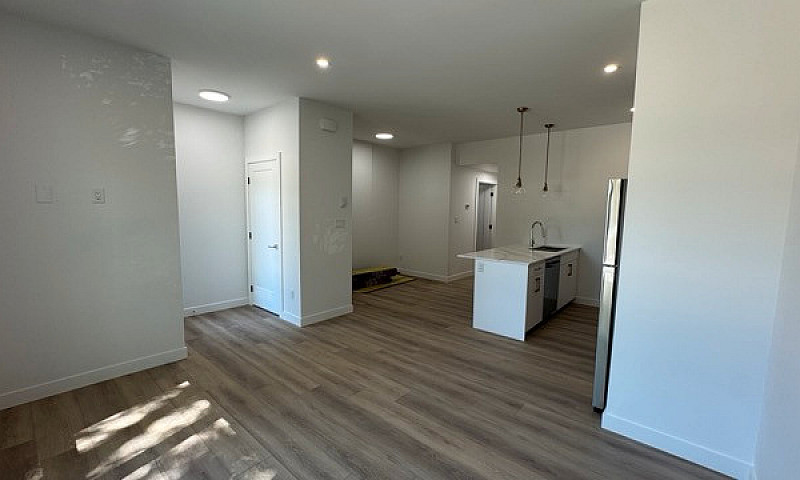**Bright 3Bed 2Bath ...
