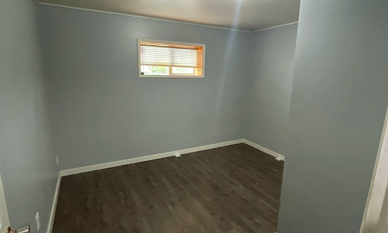 2 Bed 1 Bath Suite...