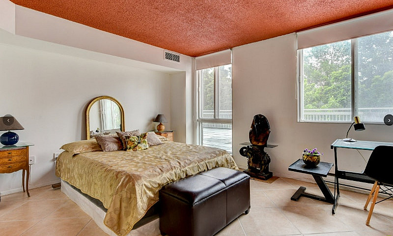 Tres Grand Condo 162...