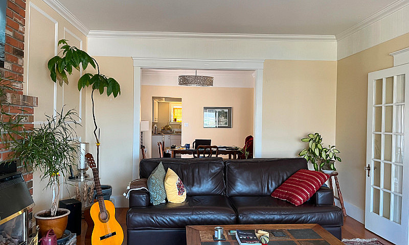 House For Rent In We...