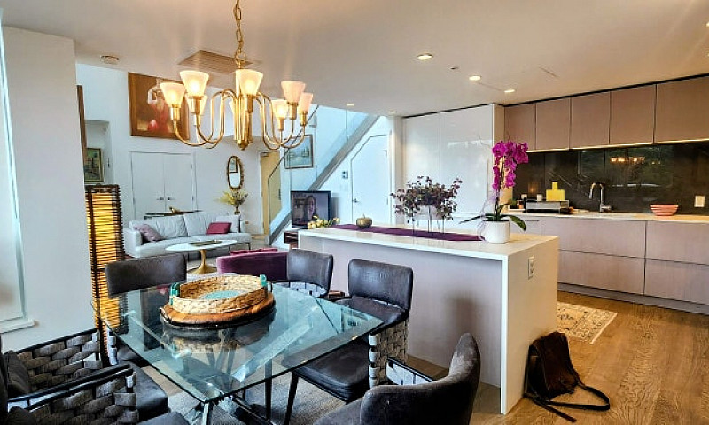 Ultra-Luxury Townhom...