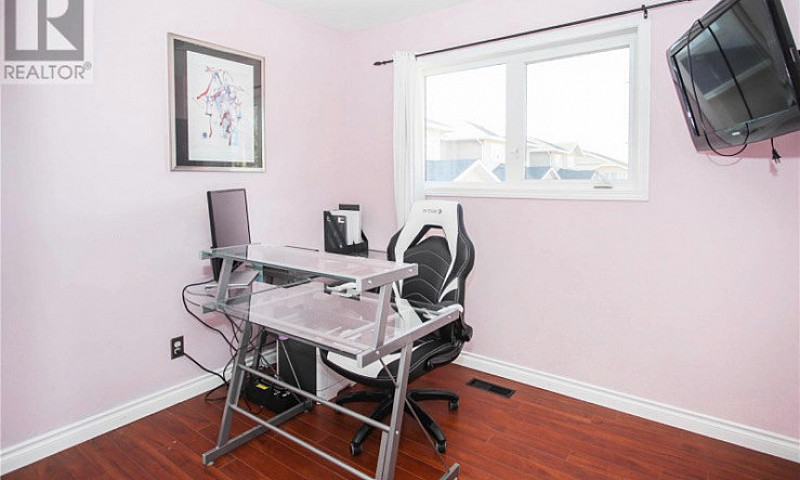 Townhouse Private Sa...