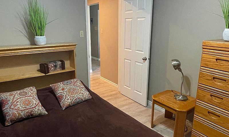 For Rent 1 Bd Apartm...