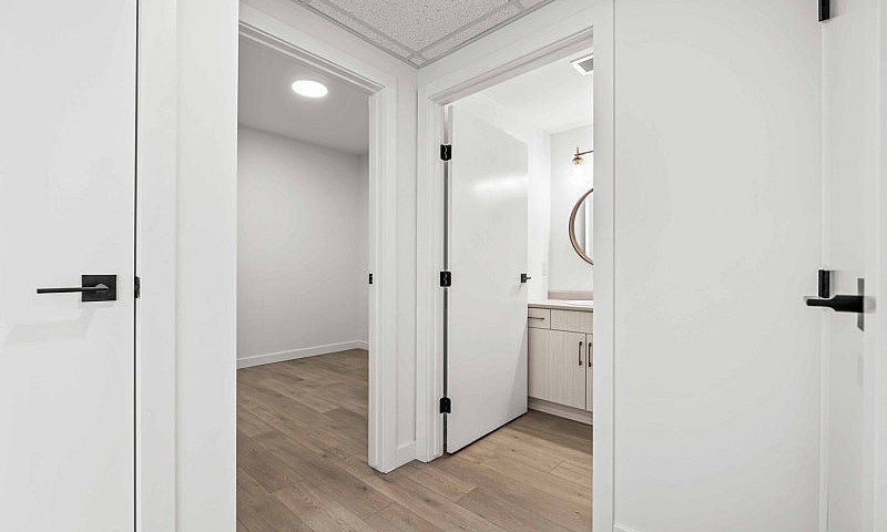 Spacious 2 Bedroom A...