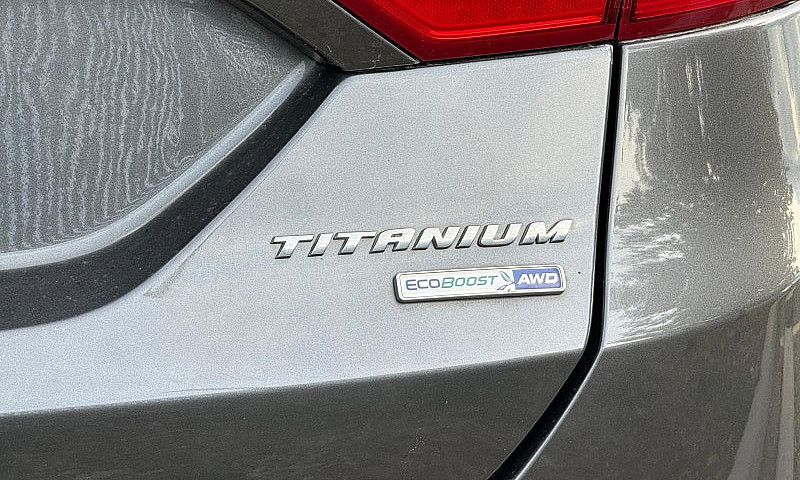 2015 Ford Fusion Awd...