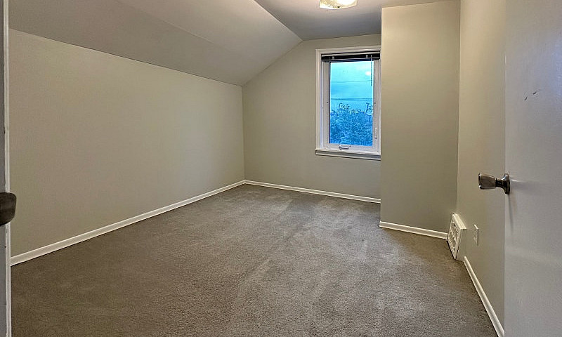 For Rent:  Charming ...
