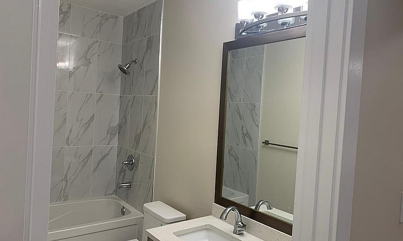 2 Bedroom Basement A...