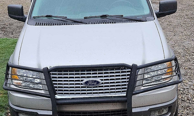2004 Ford Expedition...