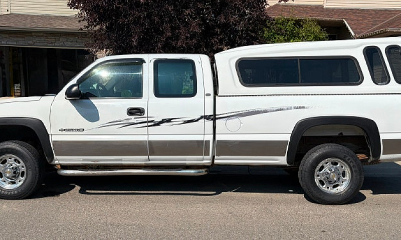 Chevy Silverado 2500...