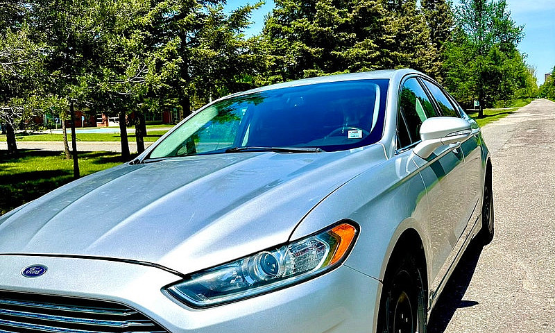 2013 Ford Fusion Se ...