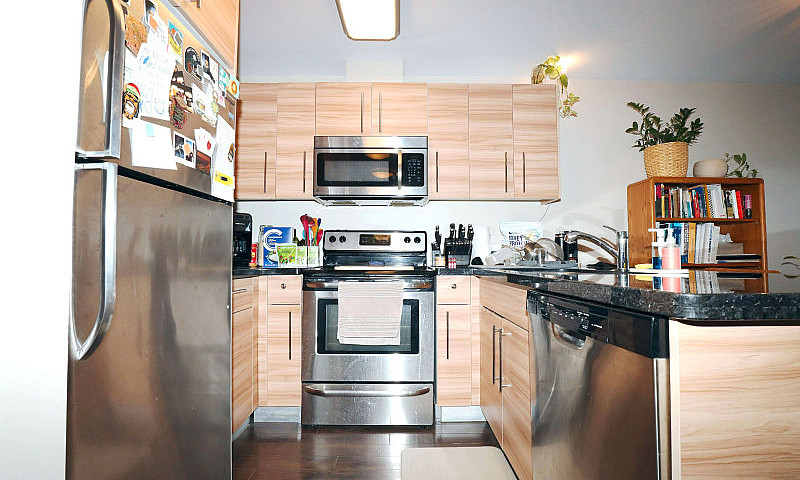 One Bedroom Unit Wit...
