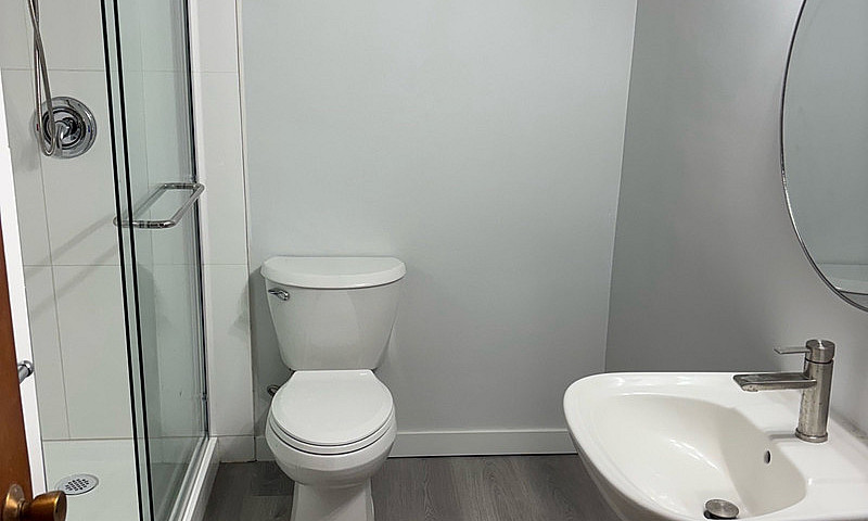 Glenbrook 1 Br Suite...