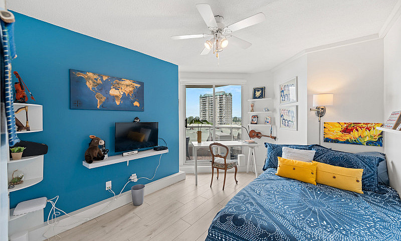 Unit 902 Condo 2Beds...