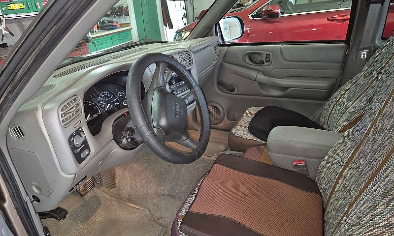2003 Gmc Sonoma...lo...
