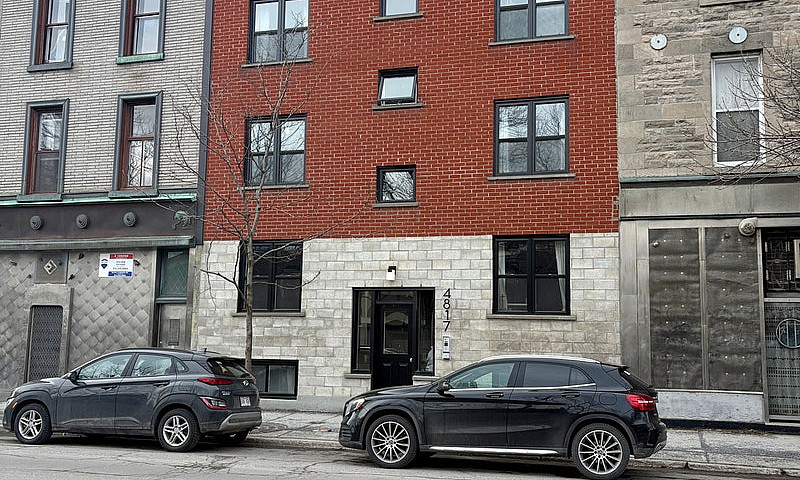 Large 1 Bedroom 1 Ba...