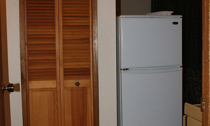 *1 Bedroom Basement ...