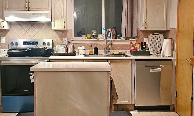 Spacious 3-Bedroom B...