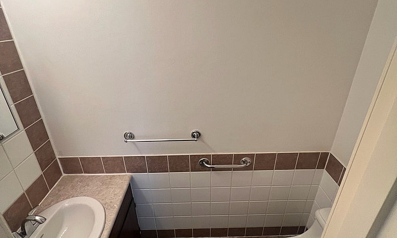 Spacious  2 Bedroom ...
