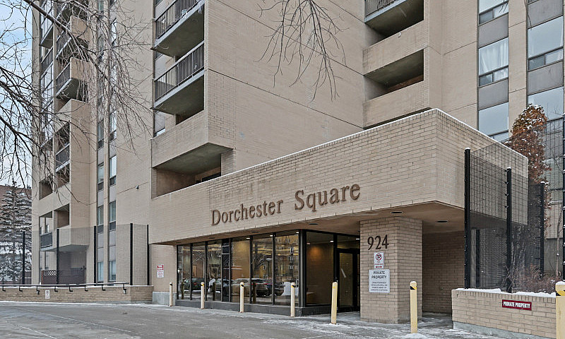 Dorchester Square Ap...
