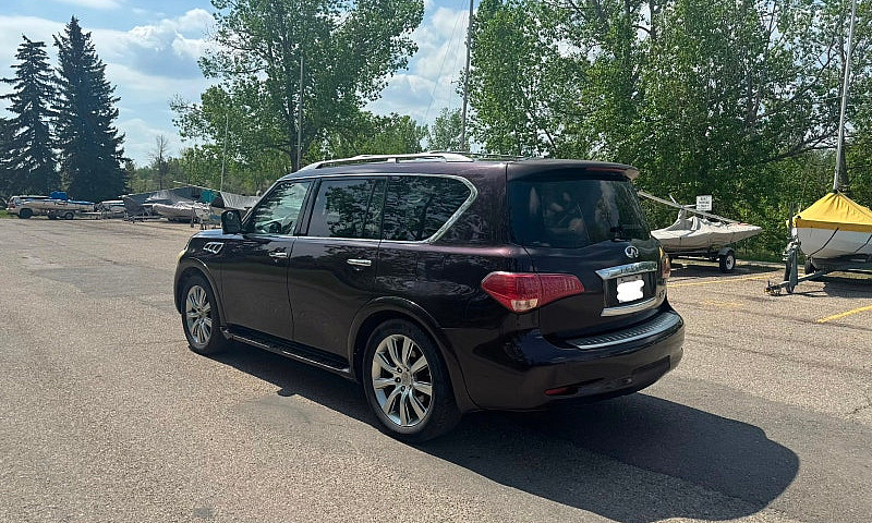 2011 Infiniti Qx56...