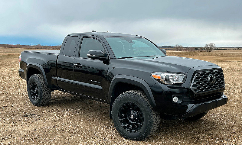 2023 Toyota Tacoma T...