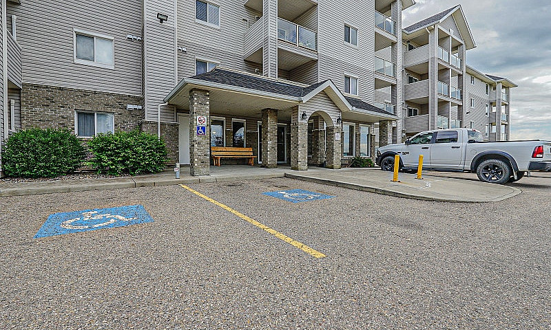 1 Bedroom+Condo For ...