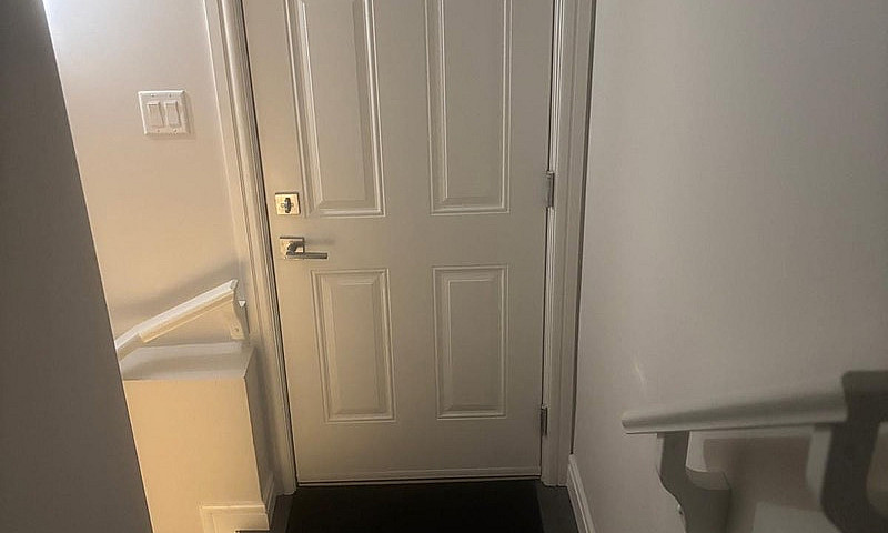 Beautiful 1 Bedroom ...
