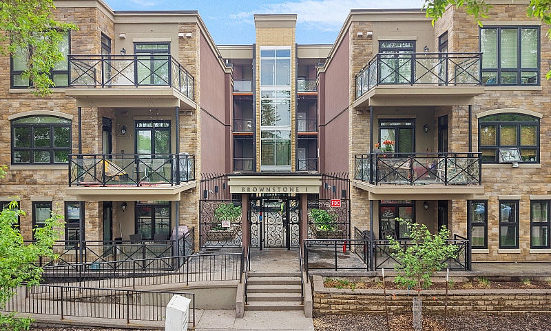 Luxury Condo Uofa 1 ...