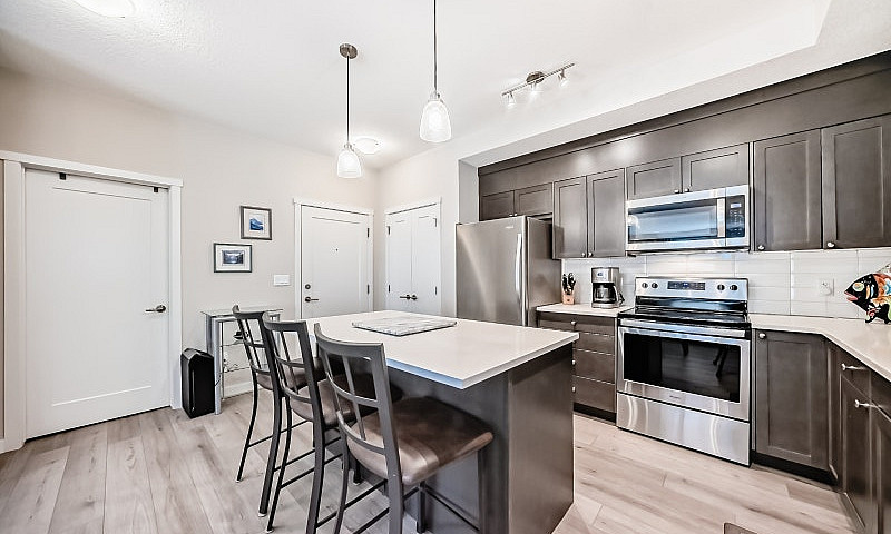 Large 4Th Floor Sw C...