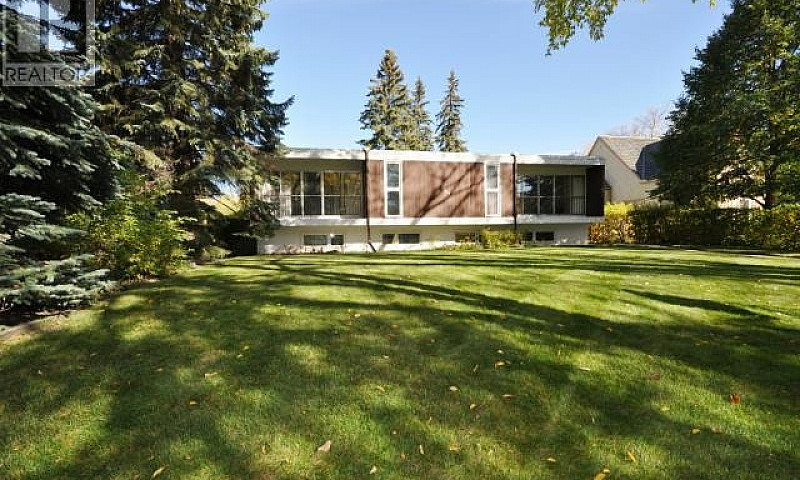 3 Bedrooms House For...