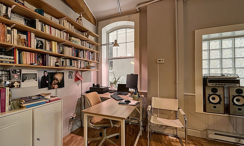 Grand Loft À Louer D...