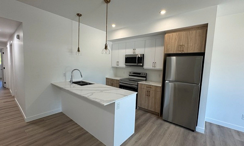 **Bright 3Bed 2Bath ...