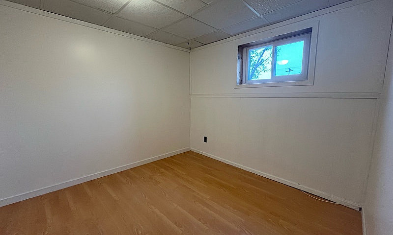 2 Bed 1 Bath Basemen...
