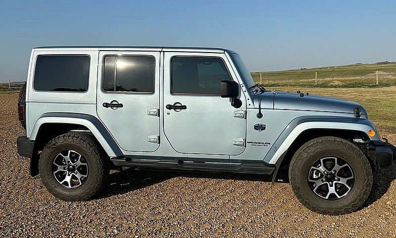 2012 Jeep Wrangler A...