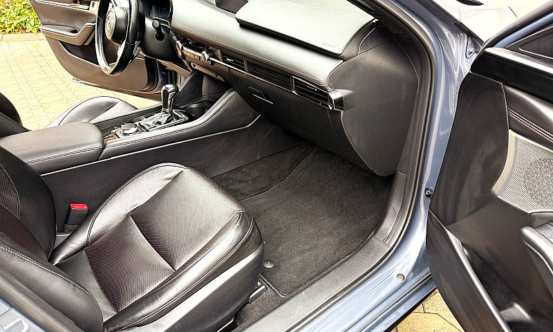 Mazda 3 Gt Turbo Awd...