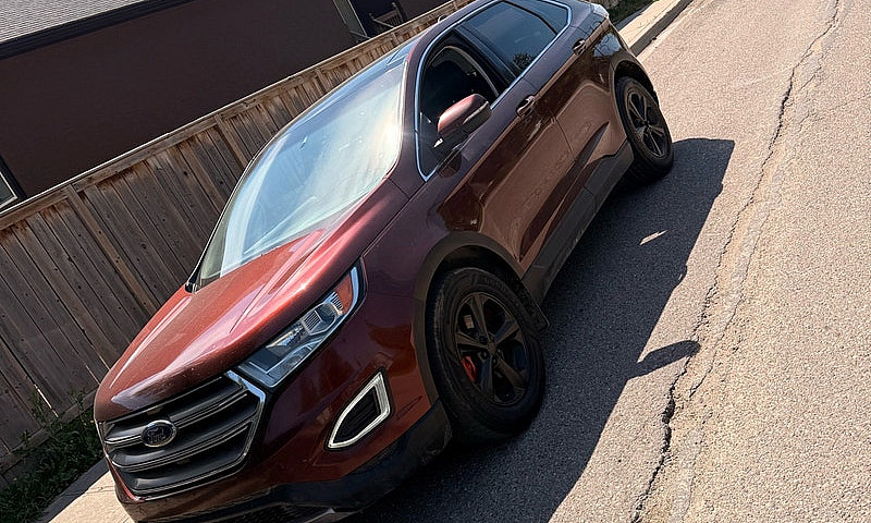  2016 Ford Edge...